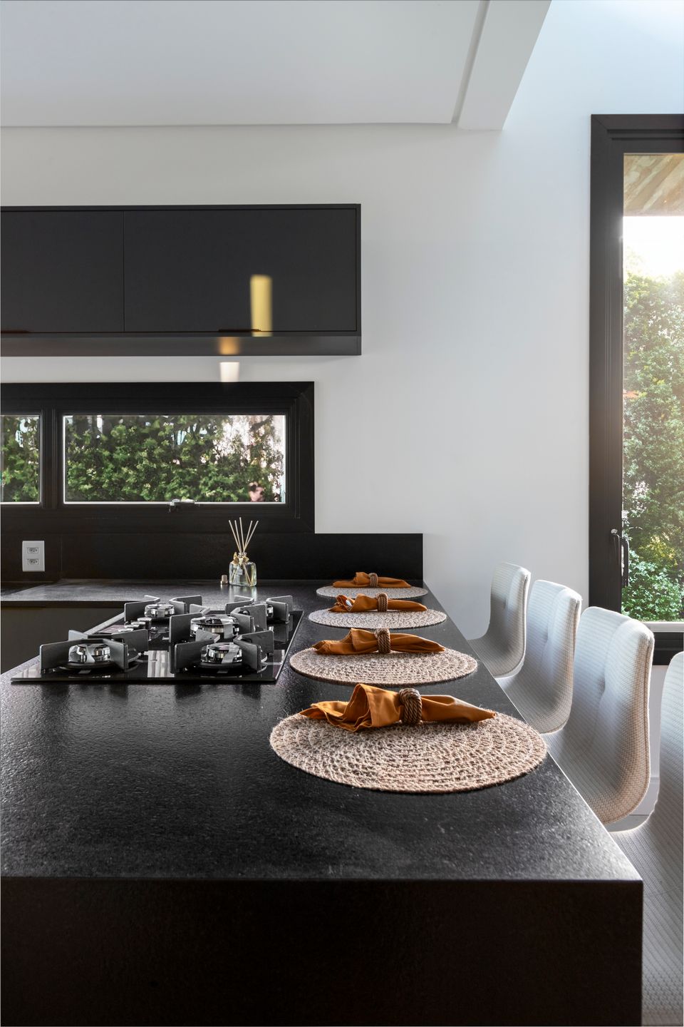 Residência Ilhas Park M6 - Mobiliada e Decorada