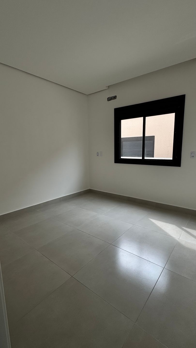 Apartamento de 2 quartos, 80m² no bairro Bella Torres, em Passo de Torres | Eu Corretor