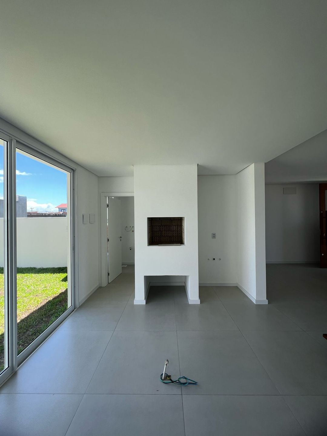 Blue House / Geminado Passo de Torres