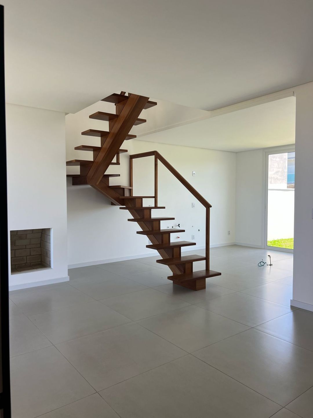 Blue House / Geminado Passo de Torres