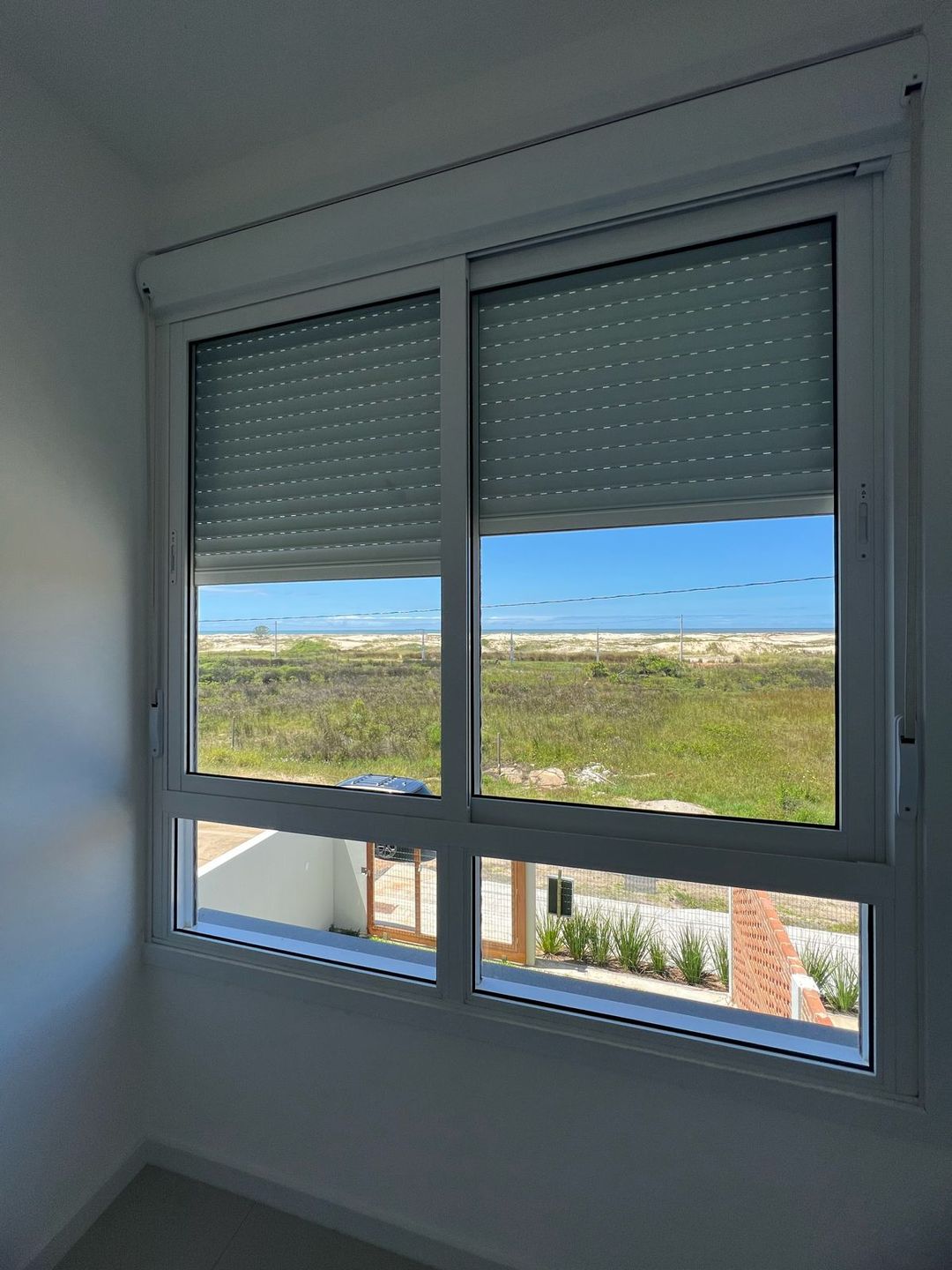 Blue House / Geminado Passo de Torres