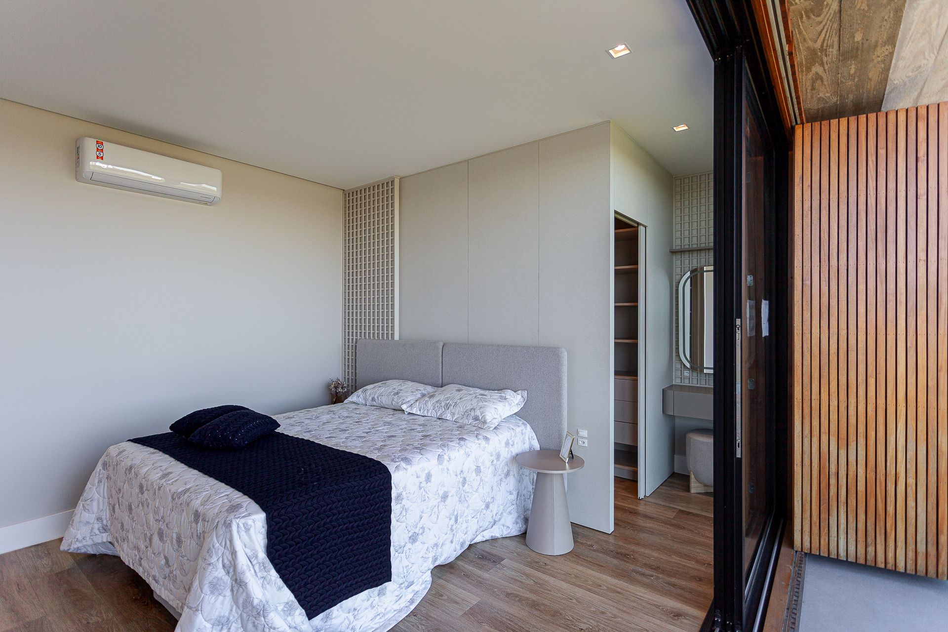 Residência Reserva Das Águas A7 L08