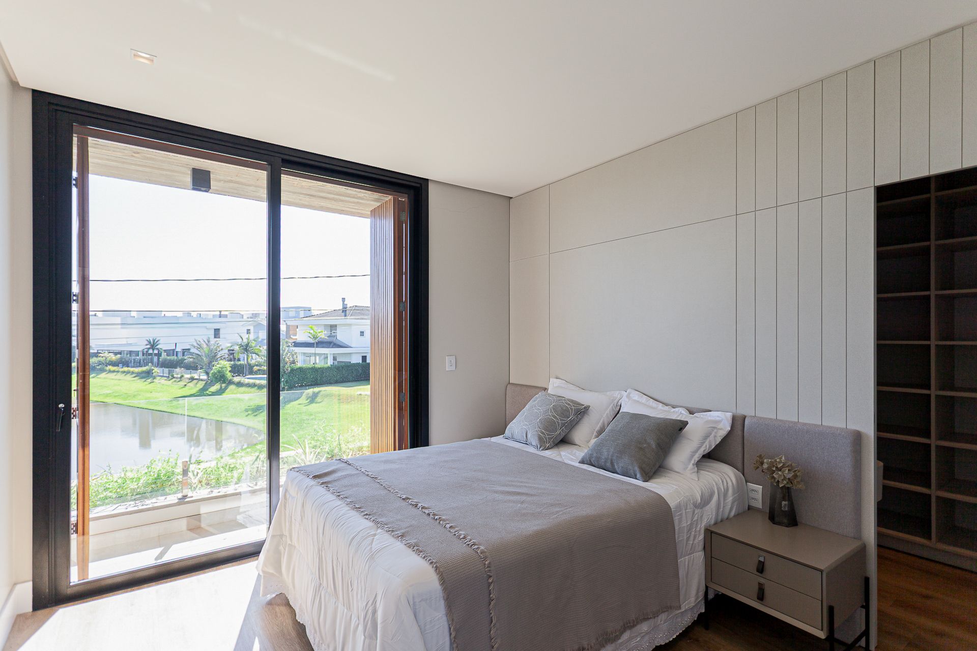 Residência Reserva Das Águas A7 L08