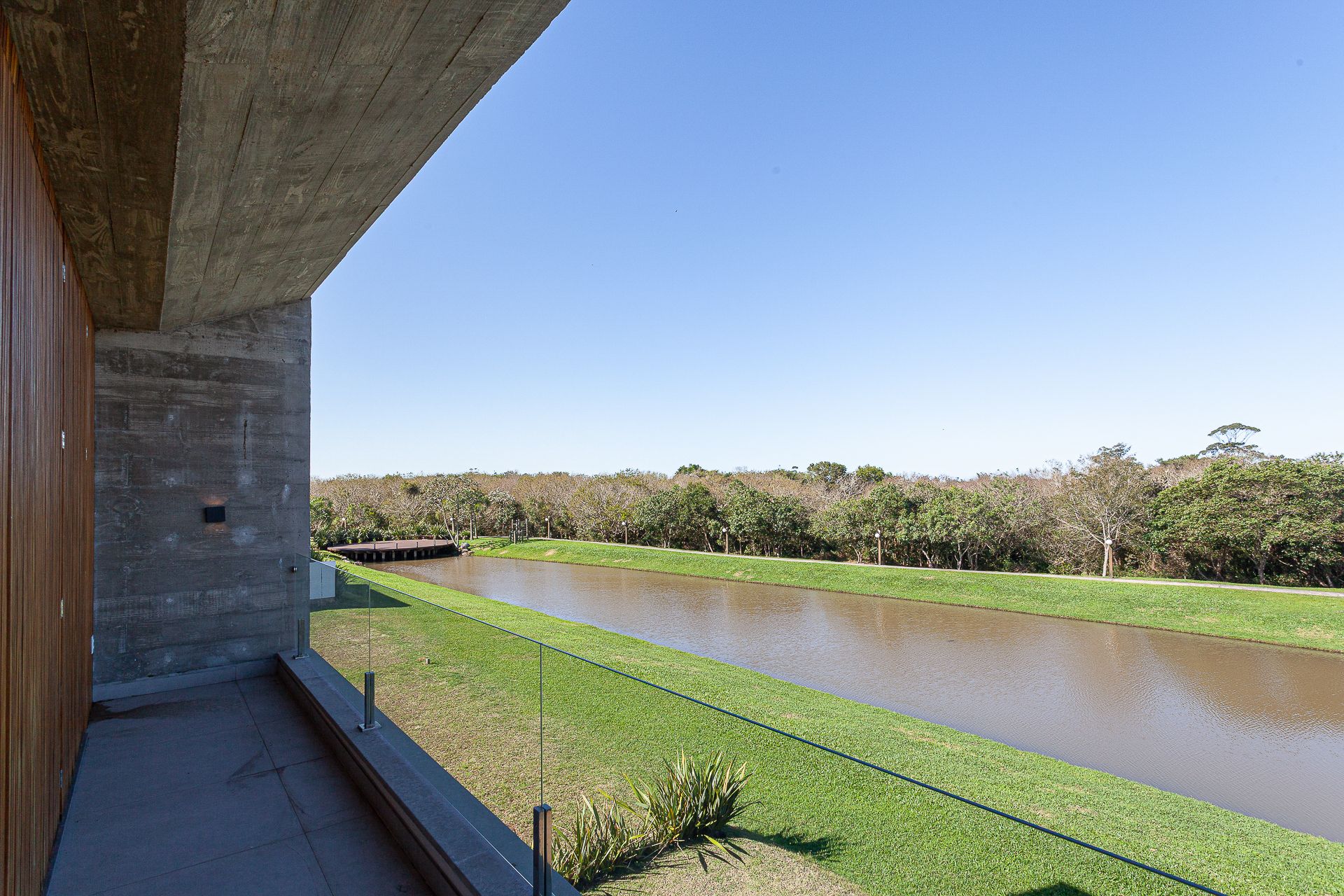 Residência Reserva Das Águas A7 L08