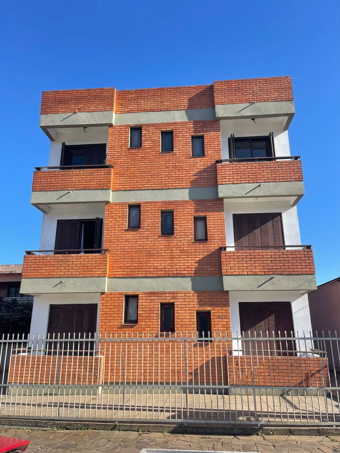 Edifício Clezar - Apto 301/box 01