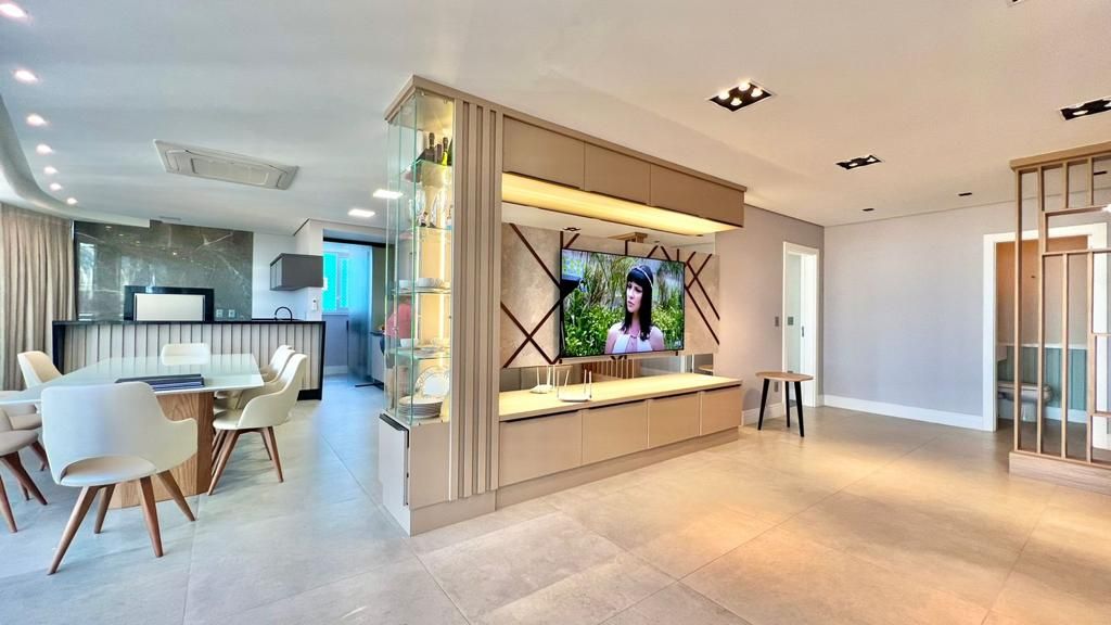 Edifício Dall'acqua- Apto 1201/box 40/56