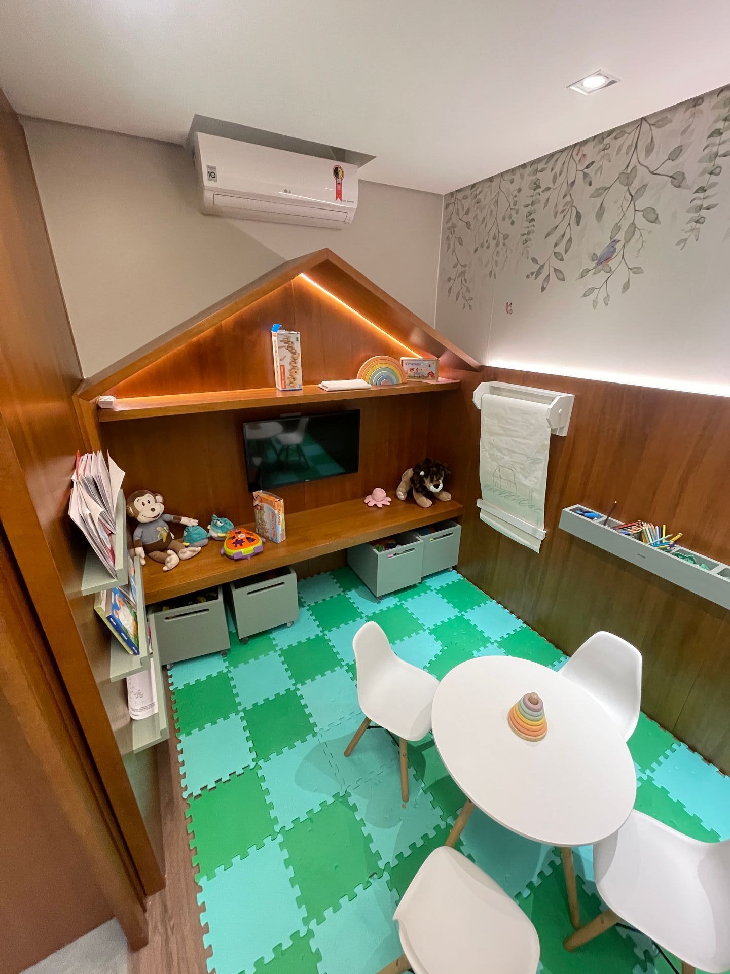 Apartamento de 3 quartos, 135m² no bairro Praia Grande, em Torres | Eu Corretor