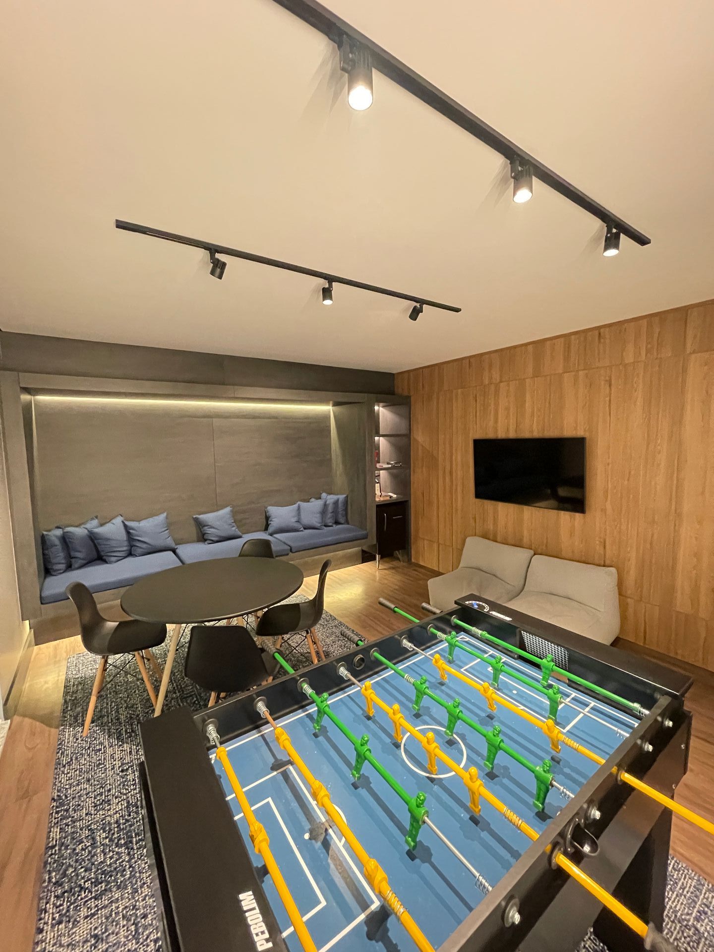 Edifício Dall'acqua- Apto 1201/box 40/56