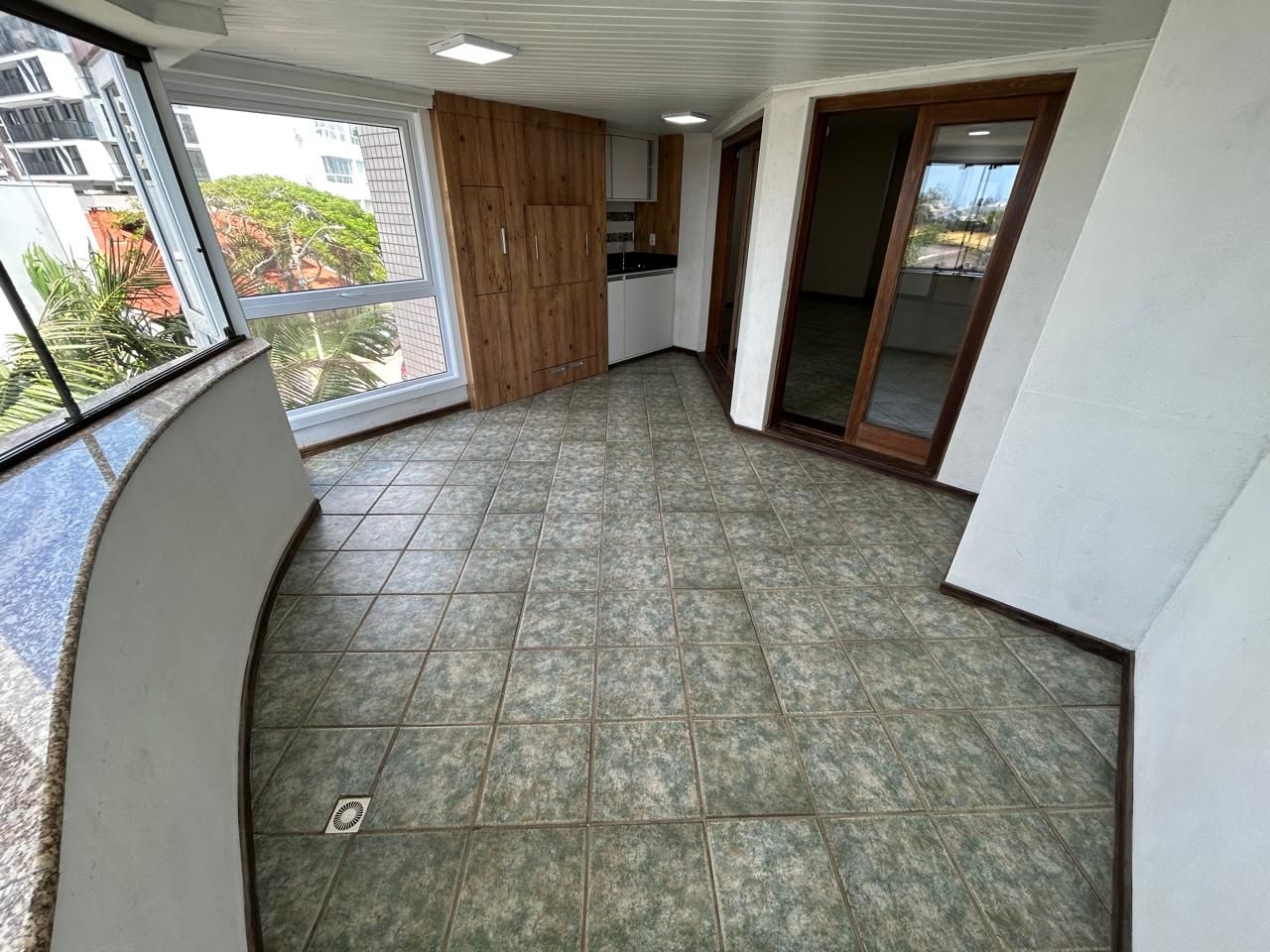 Apartamento de 3 quartos, 167m² no bairro Praia Grande, em Torres | Eu Corretor