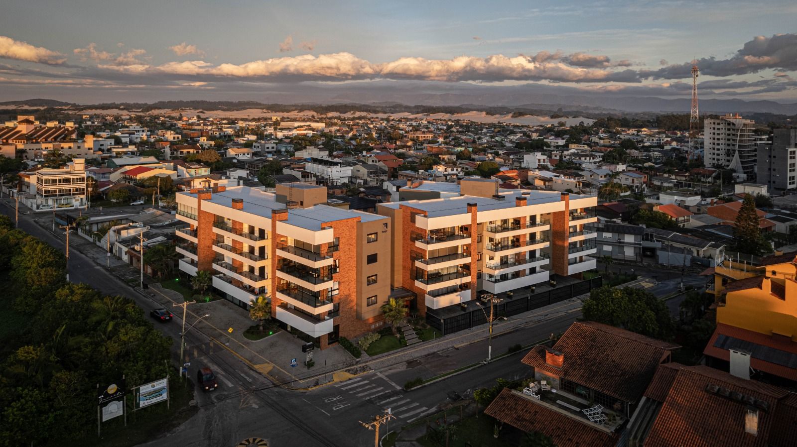 Apartamento de 3 quartos, 174m² no bairro Praia da Cal, em Torres | Eu Corretor