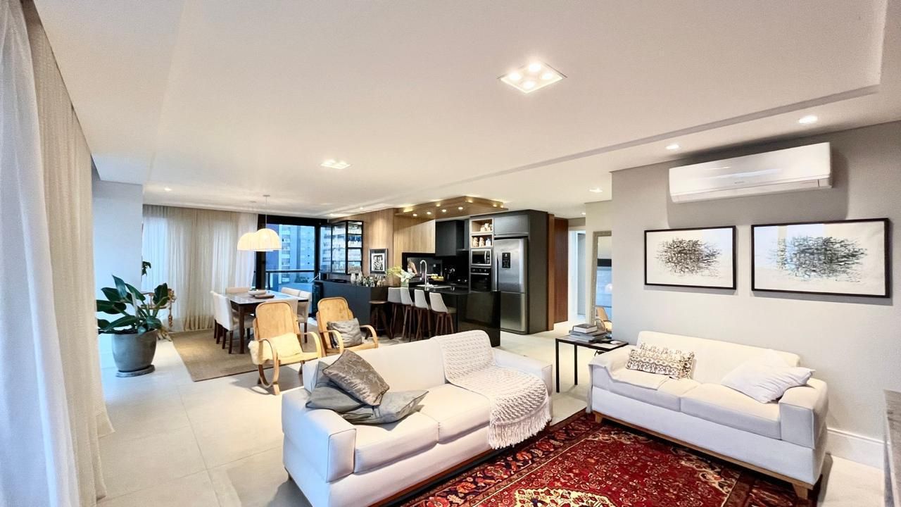 Apartamento à venda com 1 quarto, 40m² - Foto 24