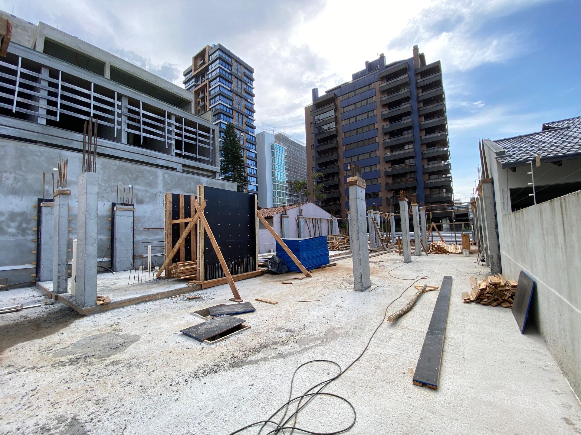 Apartamento de 4 quartos, 208m² no bairro Praia Grande, em Torres | Eu Corretor