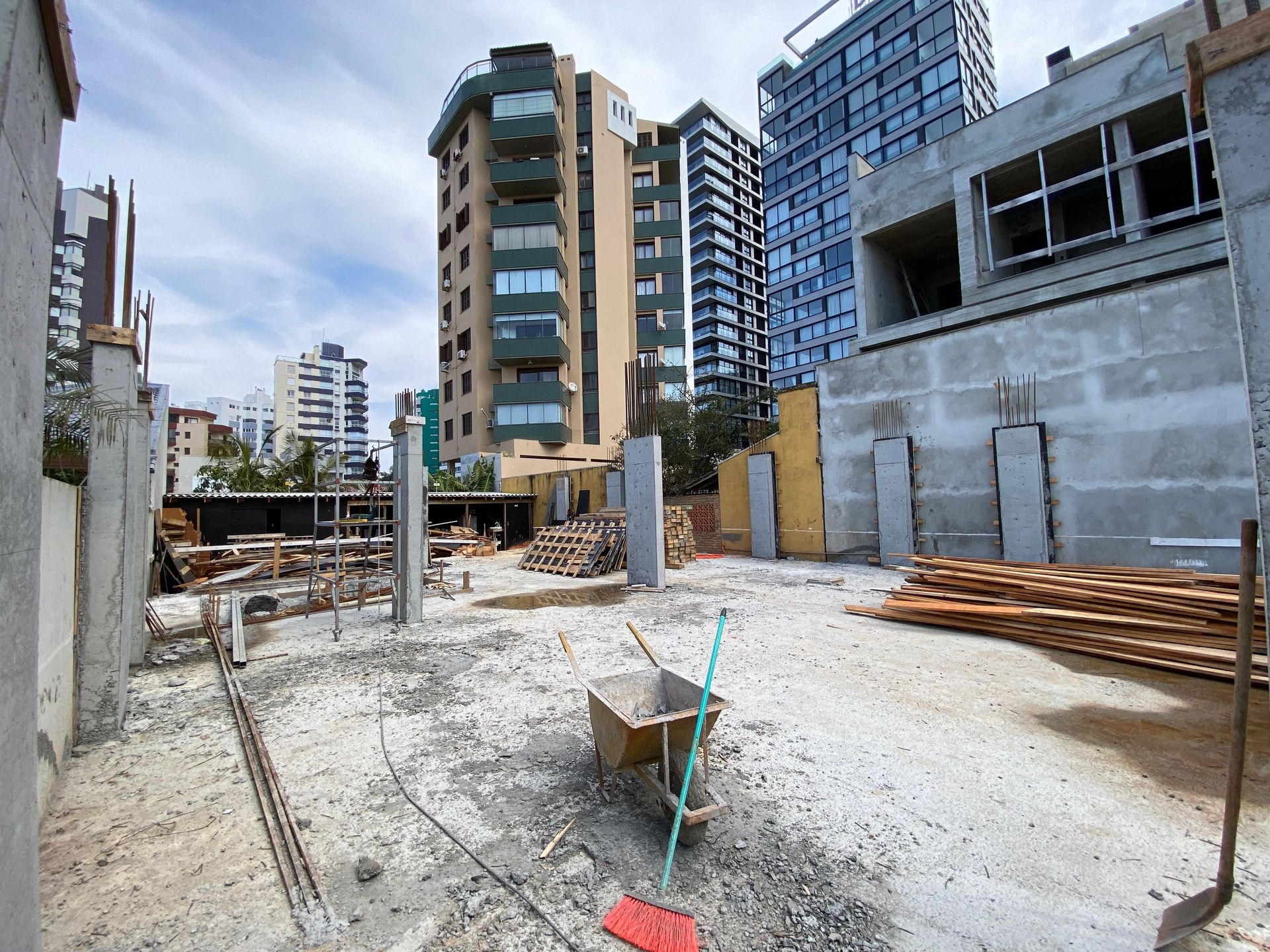 Apartamento de 4 quartos, 208m² no bairro Praia Grande, em Torres | Eu Corretor