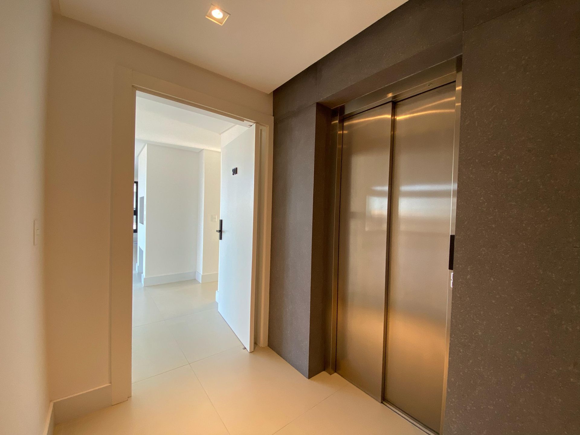 VOGA 901 | QUATRO PRAÇAS