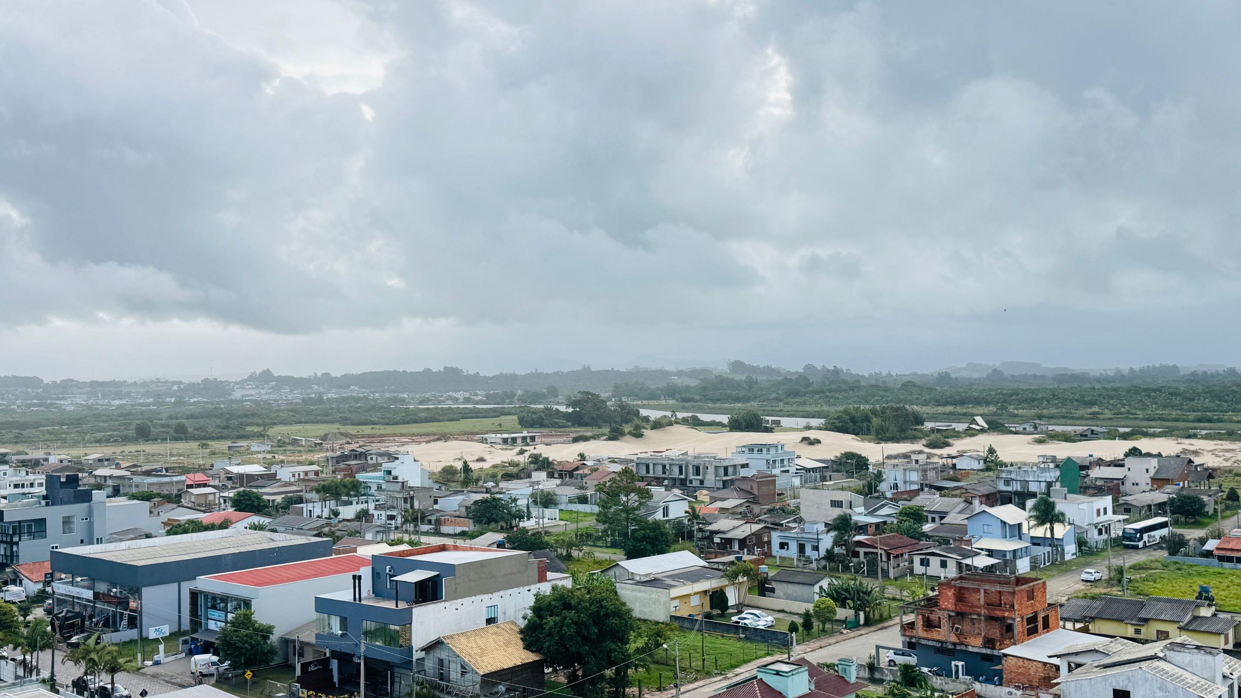 Apartamento de 3 quartos, no bairro Centro, em Passo de Torres | Eu Corretor