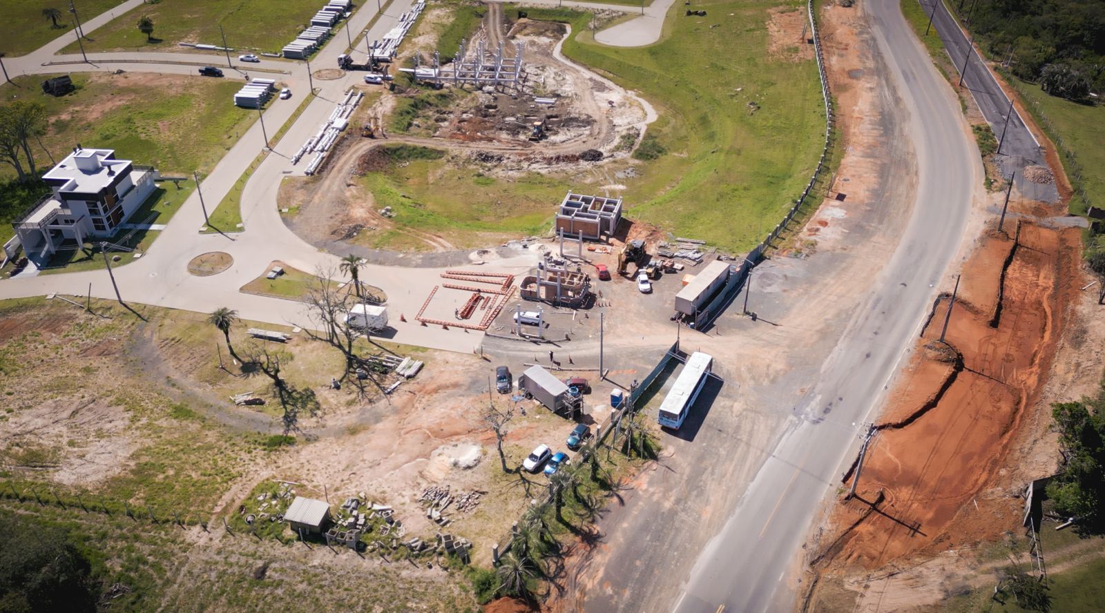 Terreno, 2099 m² - Foto 2