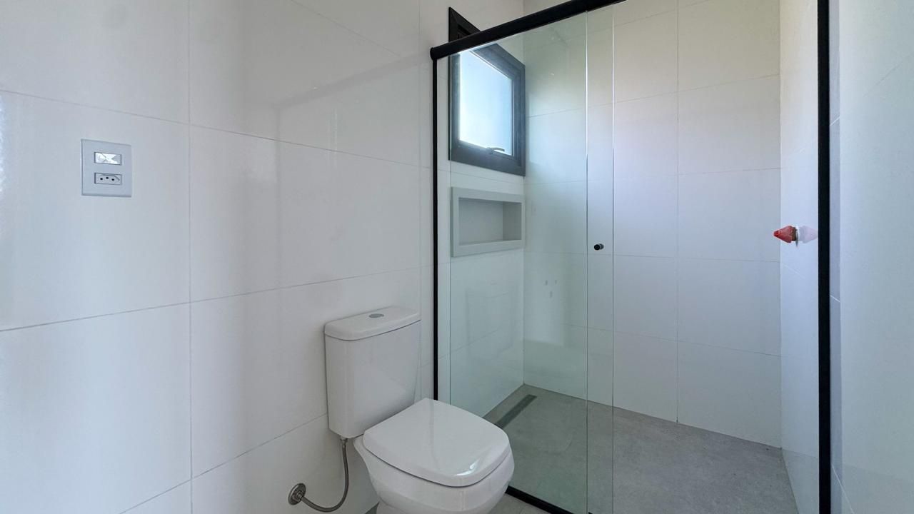 Casa à venda com 3 quartos, 200m² - Foto 8