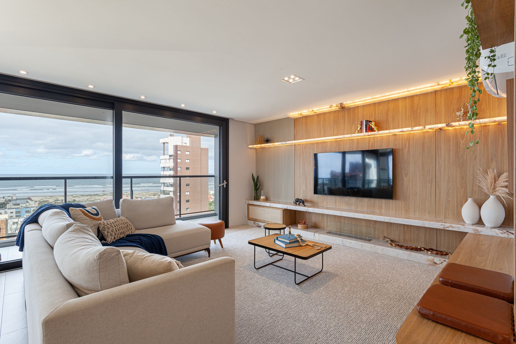 Apartamento de 4 quartos, 220m² no bairro Praia Grande, em Torres | Eu Corretor