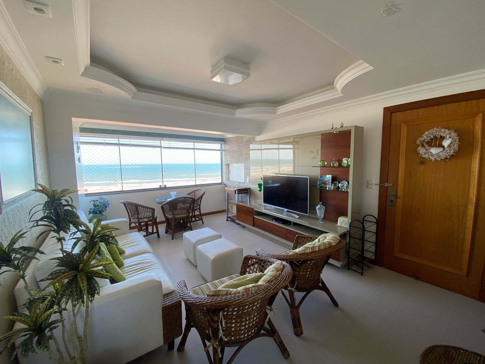 Apto Costa Leste 1202