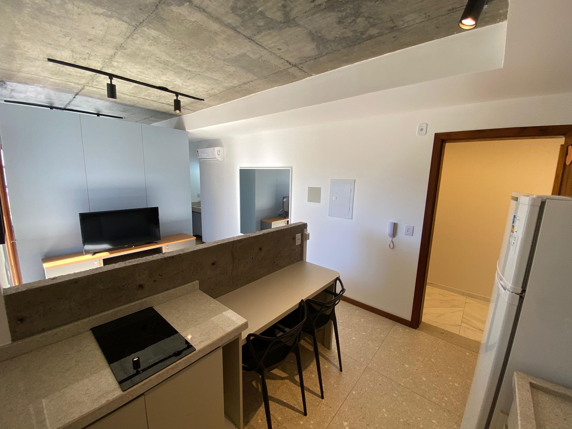 HARMONIA FLATS | CENTRO