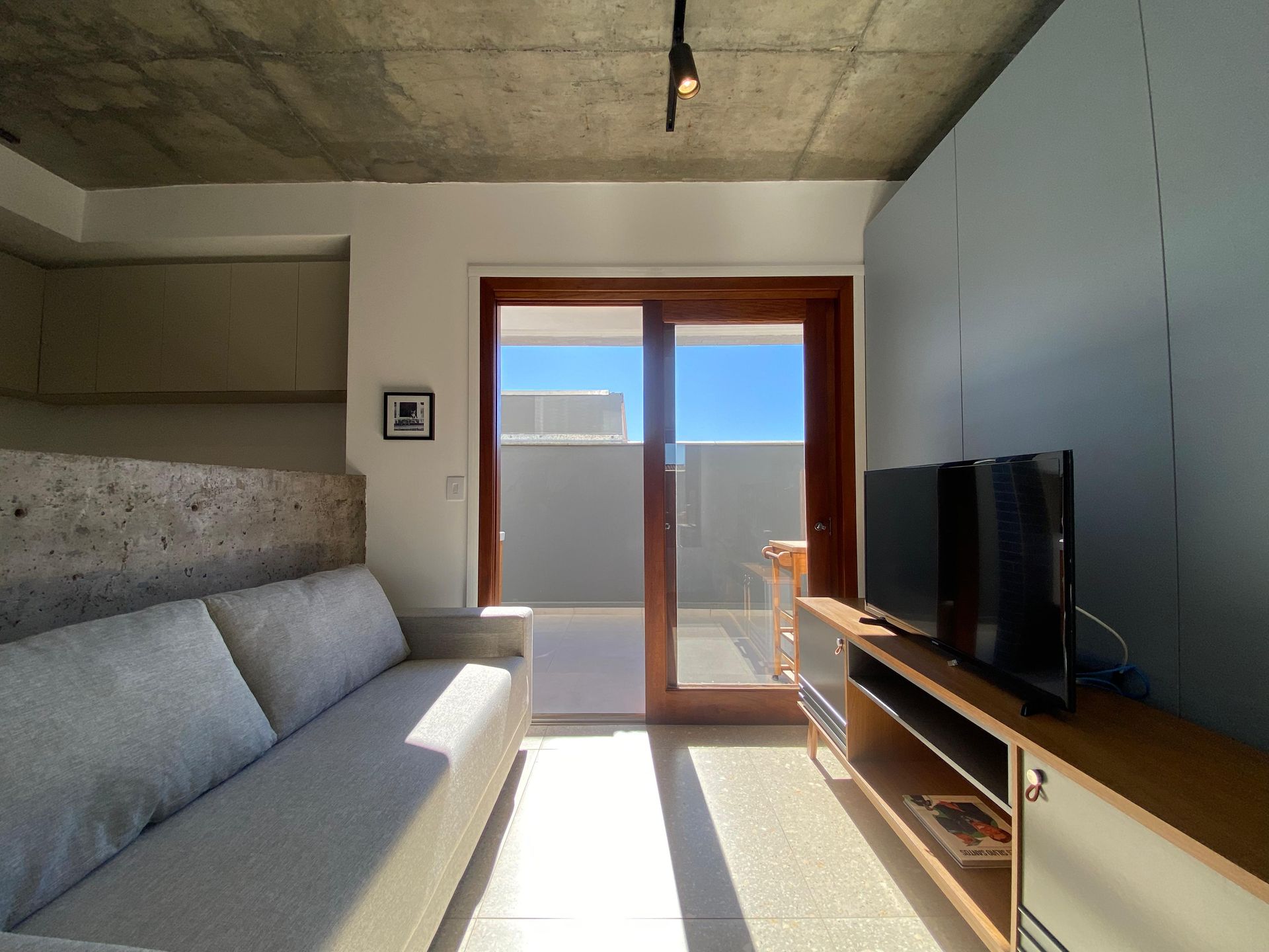 HARMONIA FLATS | CENTRO