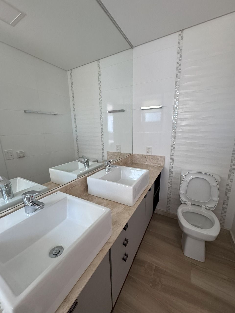 Apartamento de 4 quartos, 296m² no bairro Centro, em Torres | Eu Corretor