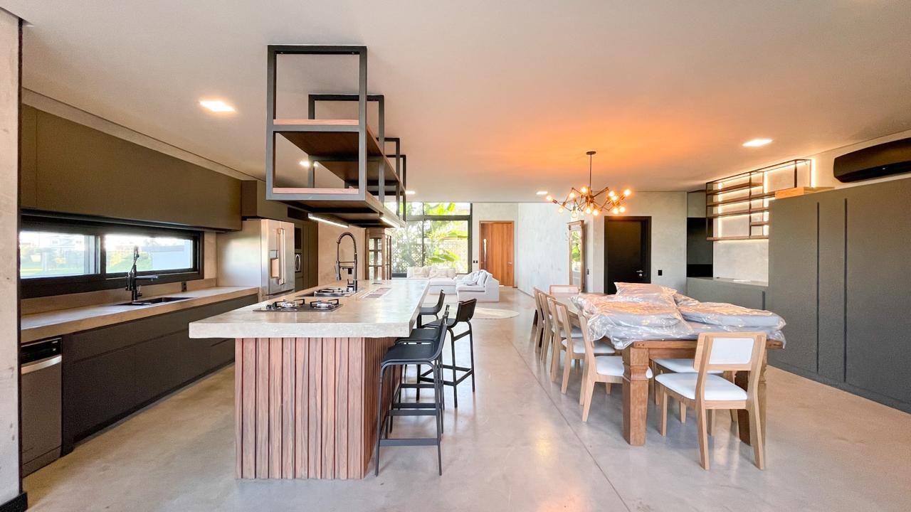 Casa Térrea no condomínio Vilas Do Mar