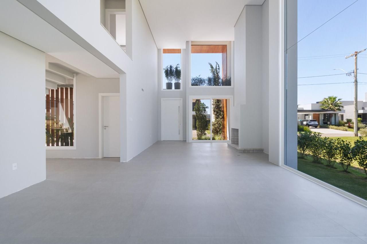 Casa de Condomínio de 4 quartos, 260m² no bairro Centro, em Torres | Eu Corretor