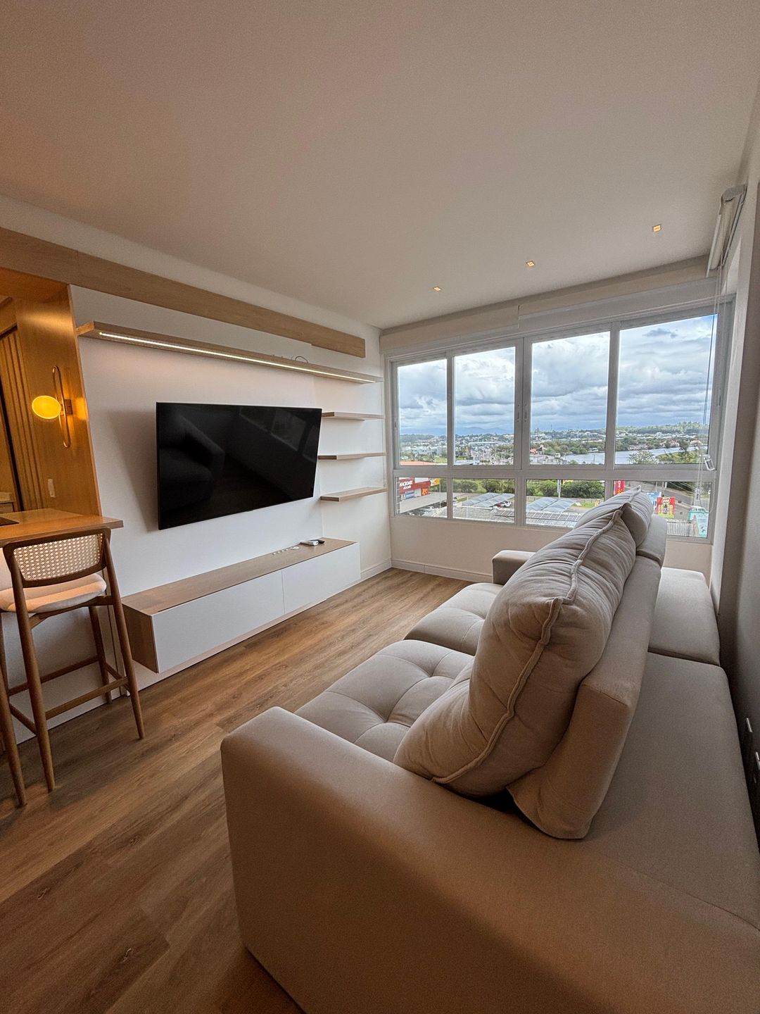 Apartamento de 2 quartos, 81m² no bairro Igra Sul, em Torres | Eu Corretor