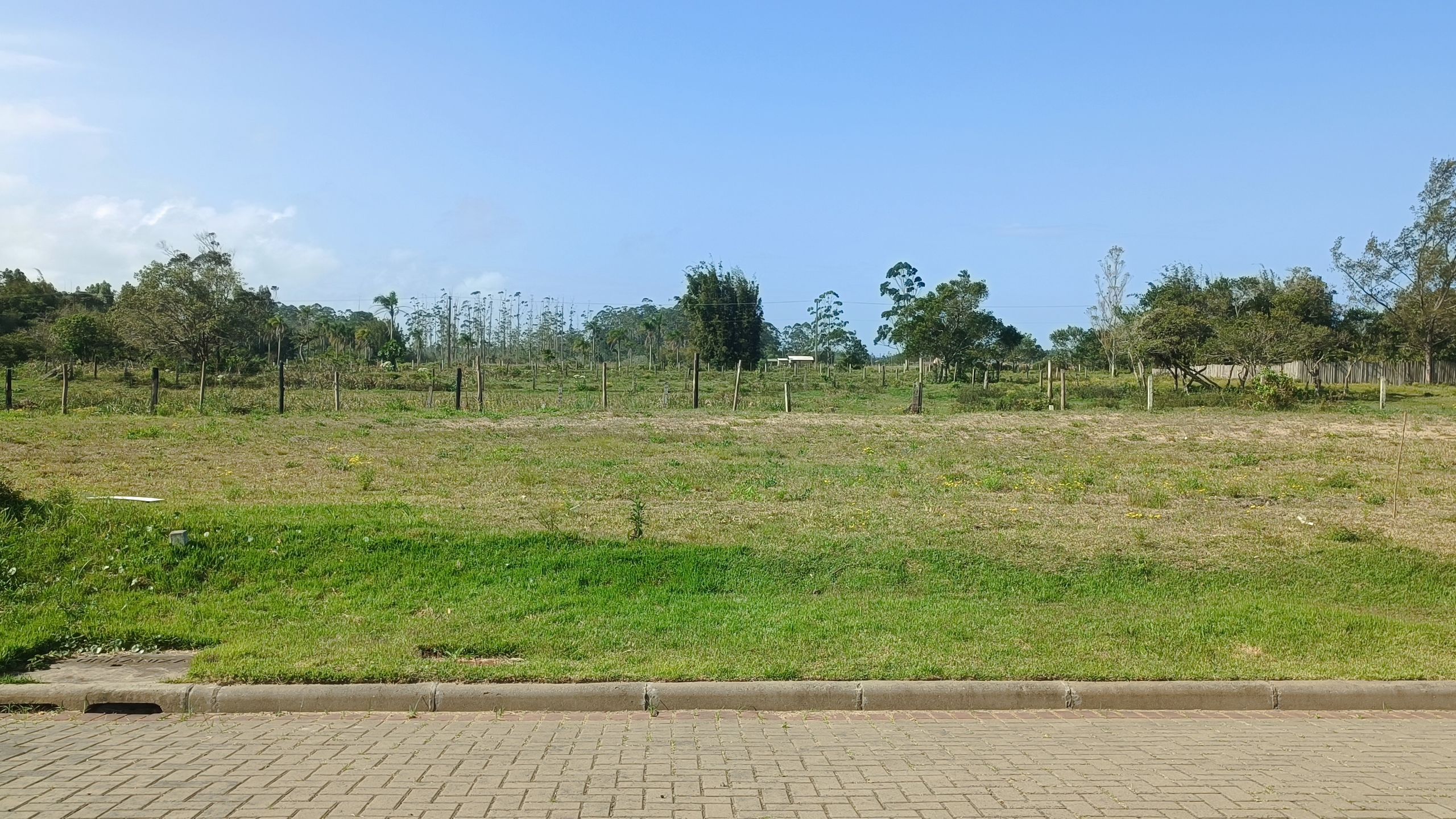 Terreno, 306 m² - Foto 1