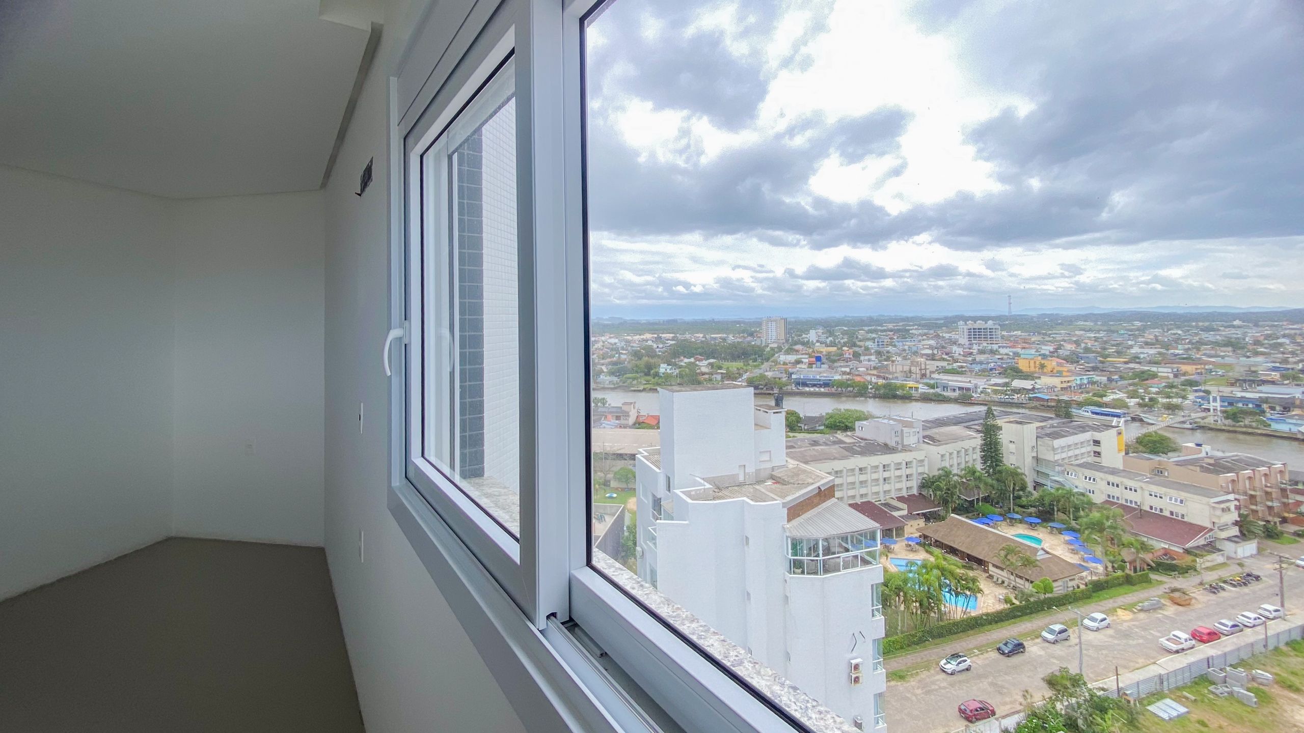 Residencial Multifamiliar de 2 quartos, 93m² no bairro Praia Grande, em Torres | Eu Corretor