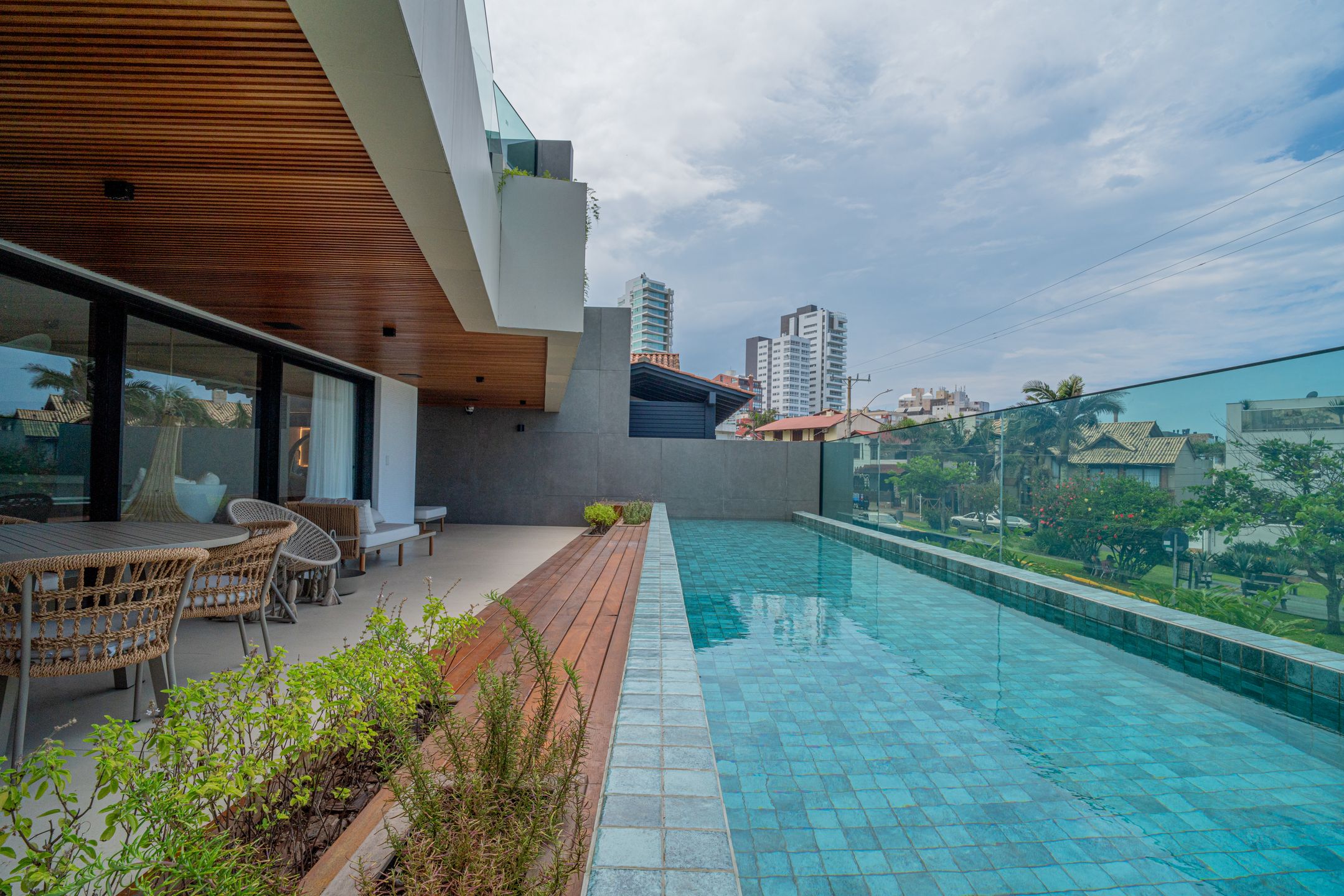 Residencial Multifamiliar de 4 quartos, 445m² no bairro Prainha, em Torres | Eu Corretor