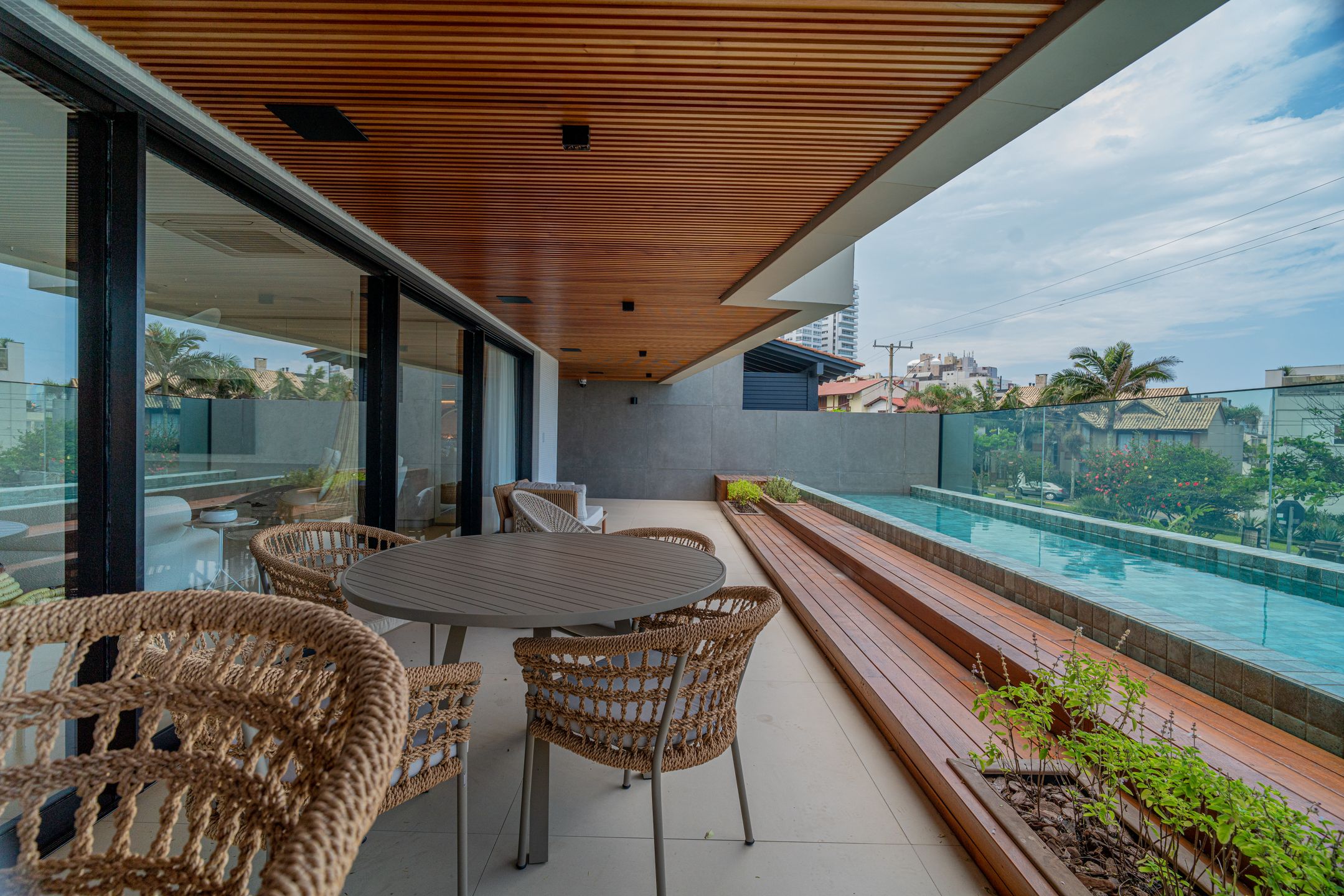 Residencial Multifamiliar de 4 quartos, 445m² no bairro Prainha, em Torres | Eu Corretor