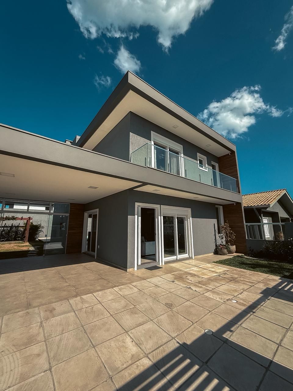 Casa à venda com 2 quartos, 185.3m² - Noiva do Mar,Xangri-lá