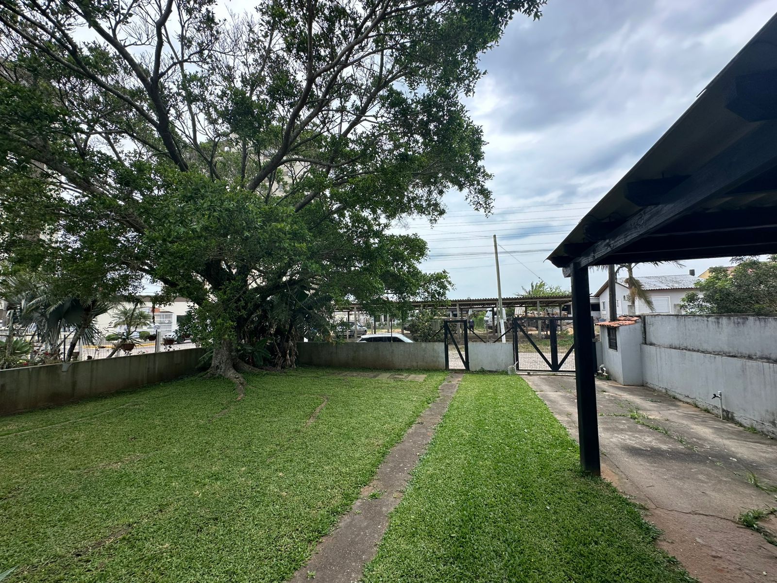 Casa de 4 quartos, 170m² | Eu Corretor