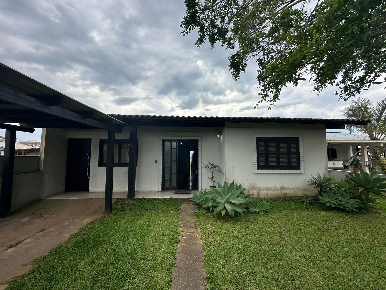 Casa de 4 quartos, 170m² | Eu Corretor