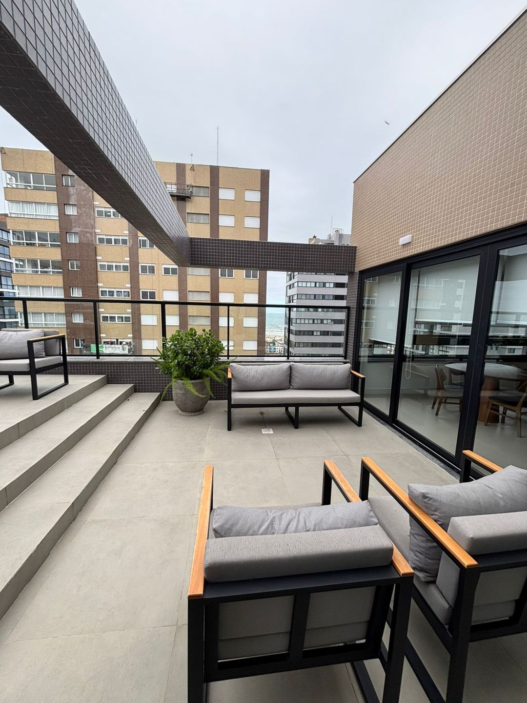 Apartamento 603 – Freedom Box 45 – Praia Grande