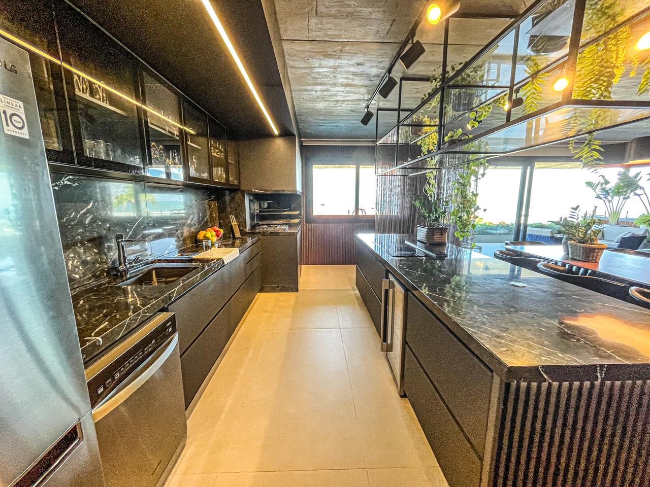 Apartamento, 4 quartos, 259 m² - Foto 9