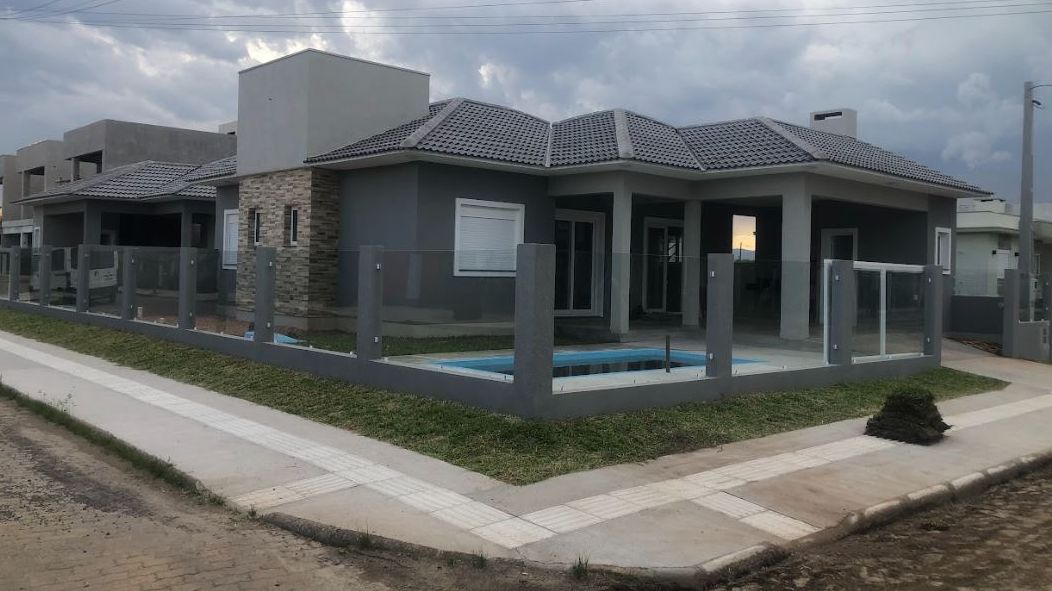 Casa à venda em Arroio do Sal, Jardim Raiante, com 4 quartos, 115,92m² - Fernando Viana