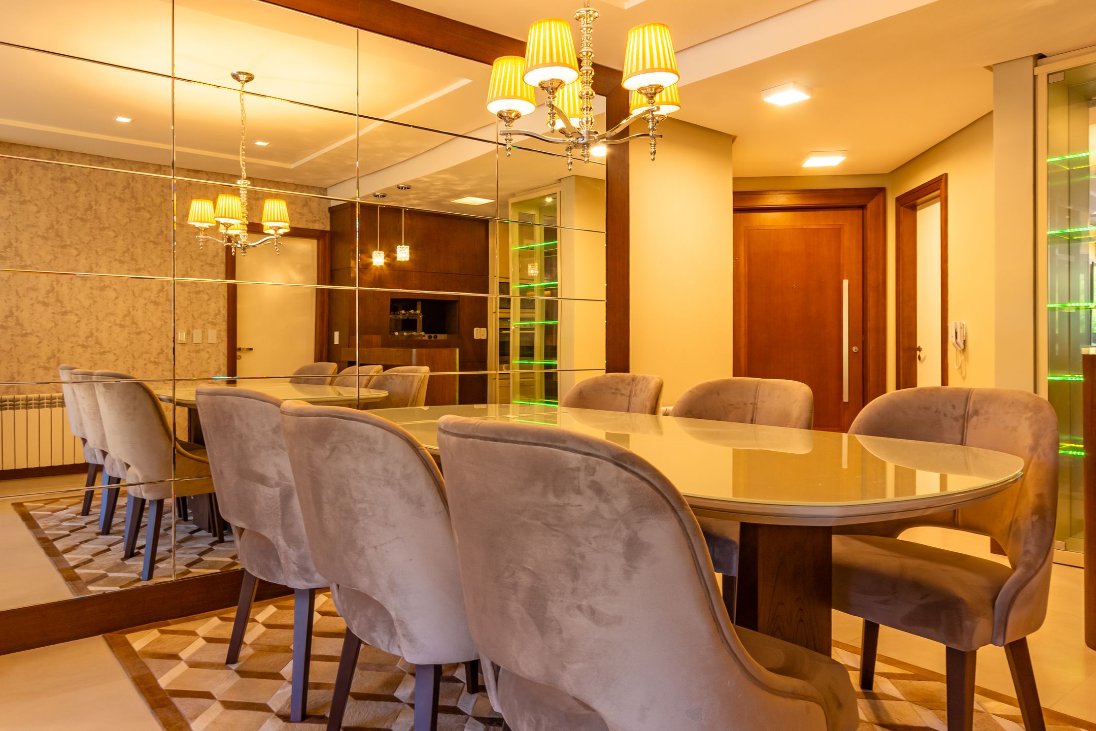 Recanto Das Rosas - Apartamento 104 - Torre Palomino - 3 Vagas de Garagem