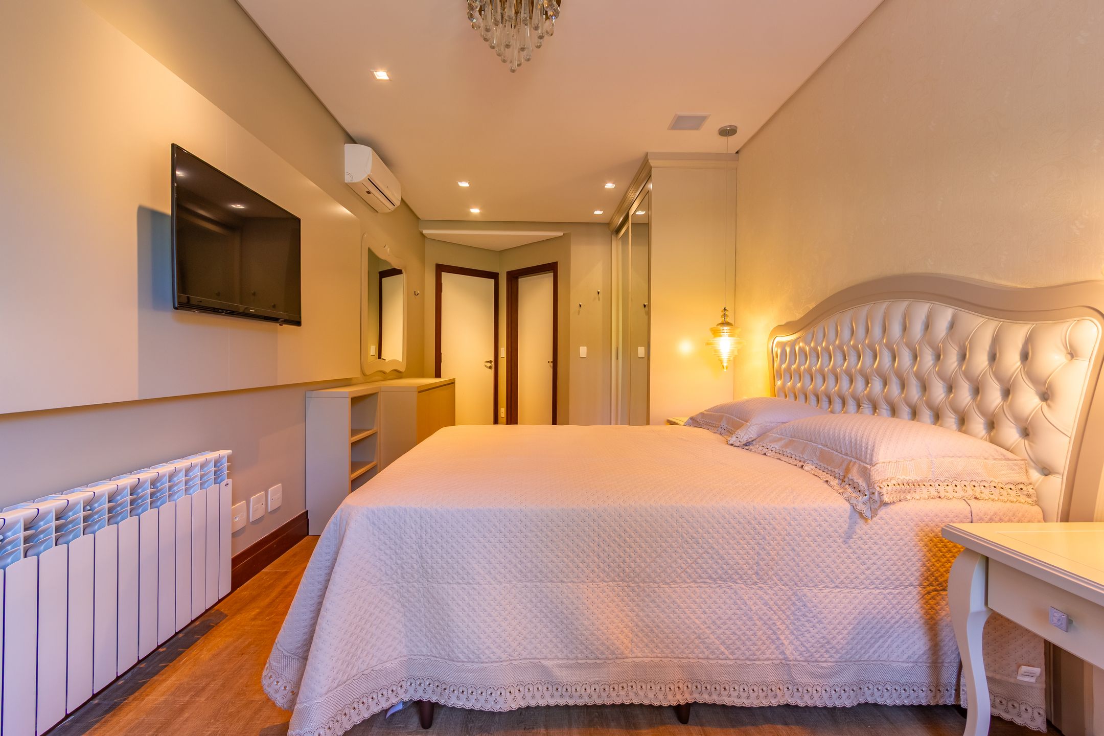 Recanto Das Rosas - Apartamento 104 - Torre Palomino - 3 Vagas de Garagem