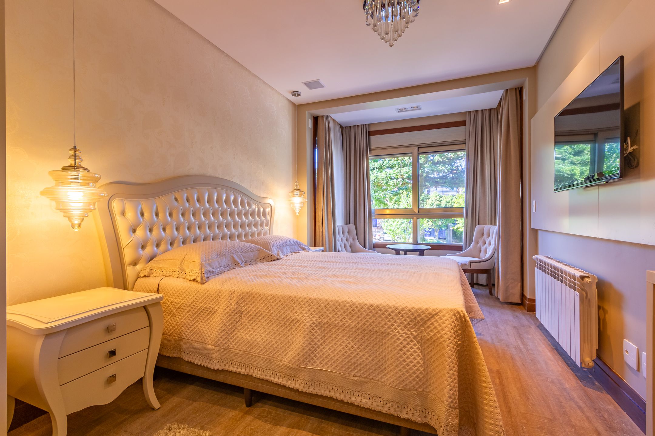 Recanto Das Rosas - Apartamento 104 - Torre Palomino - 3 Vagas de Garagem
