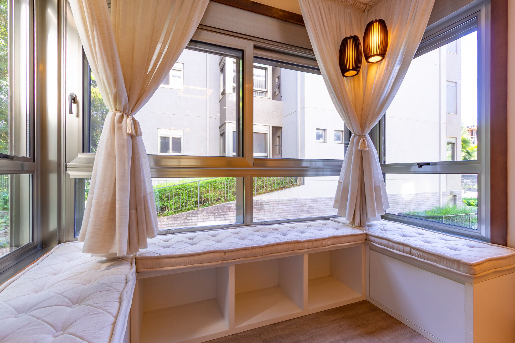 Recanto Das Rosas - Apartamento 104 - Torre Palomino - 3 Vagas de Garagem