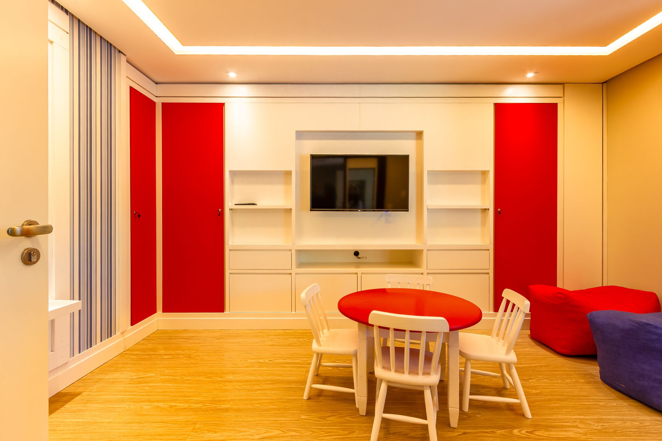 Recanto Das Rosas - Apartamento 104 - Torre Palomino - 3 Vagas de Garagem