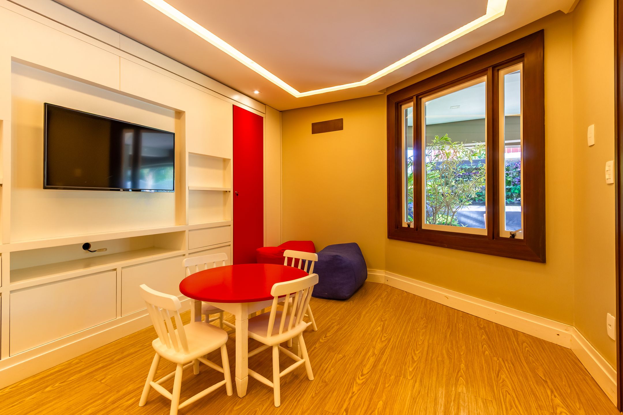 Recanto Das Rosas - Apartamento 104 - Torre Palomino - 3 Vagas de Garagem
