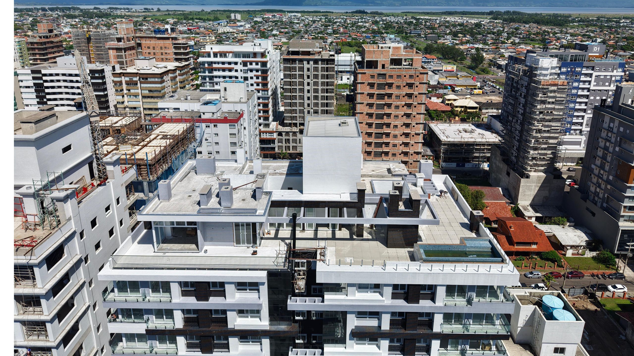 Apartamento à venda em Capão da Canoa, Zona Nova, com 1 quarto, 52,2m² - Fernando Viana