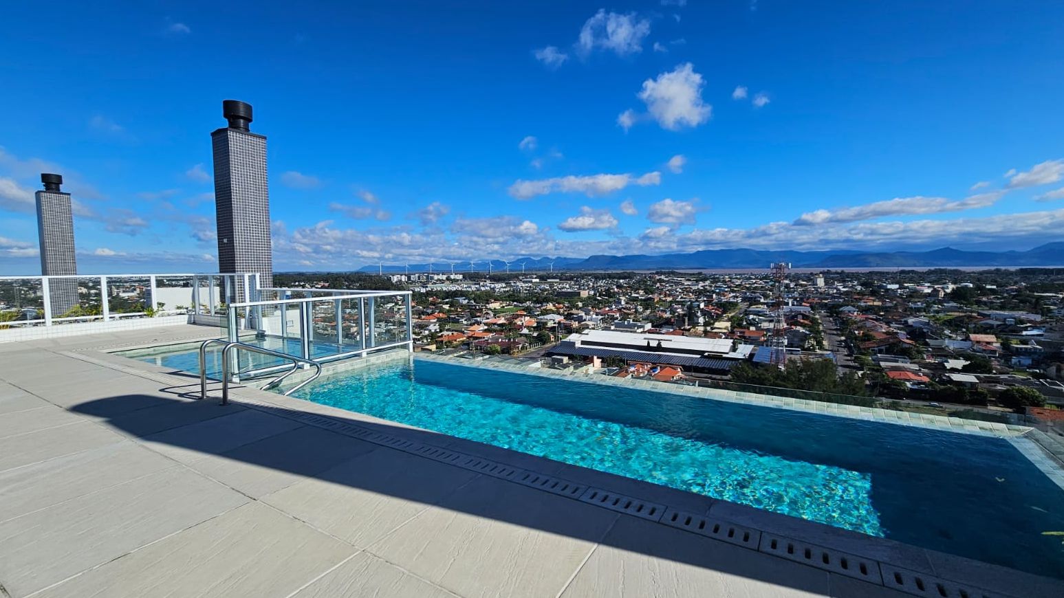 Apartamento à venda em Capão da Canoa, Navegantes, com 2 quartos, 61,21m² - Fernando Viana