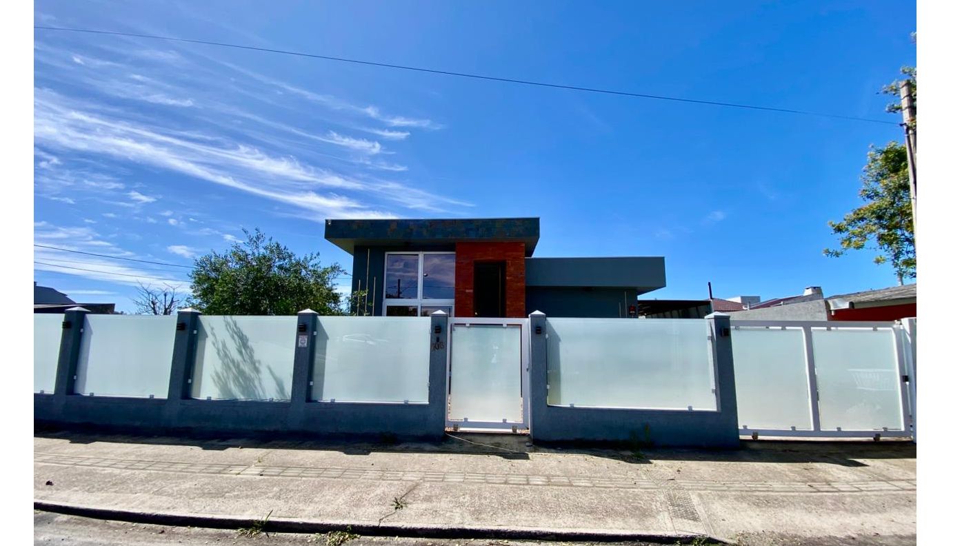 Casa - Bairro Araçá Em Capão Da Canoa/rs