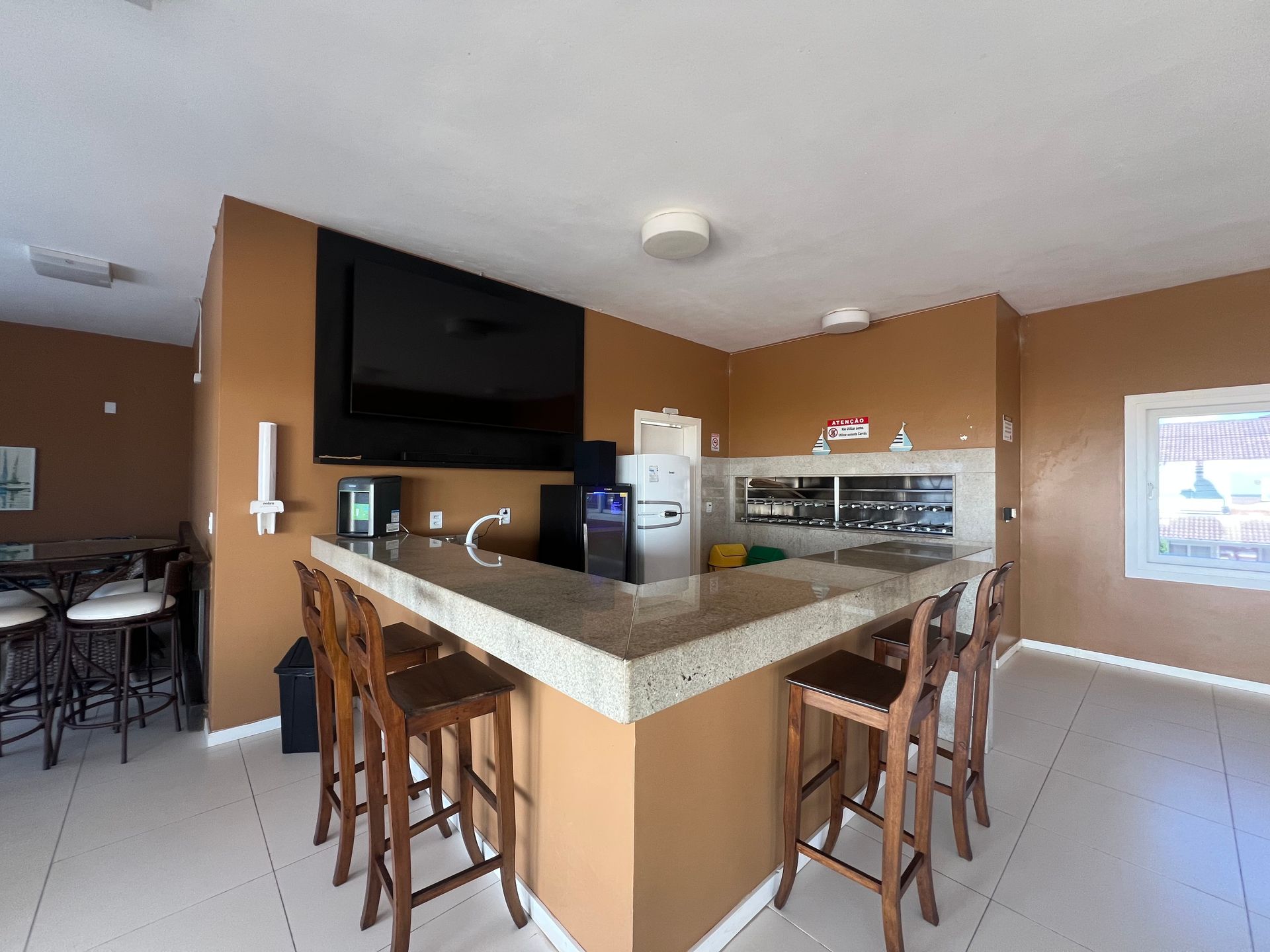  - Casa à venda em Imbé, Centro, com 2 quartos, 121,74m²