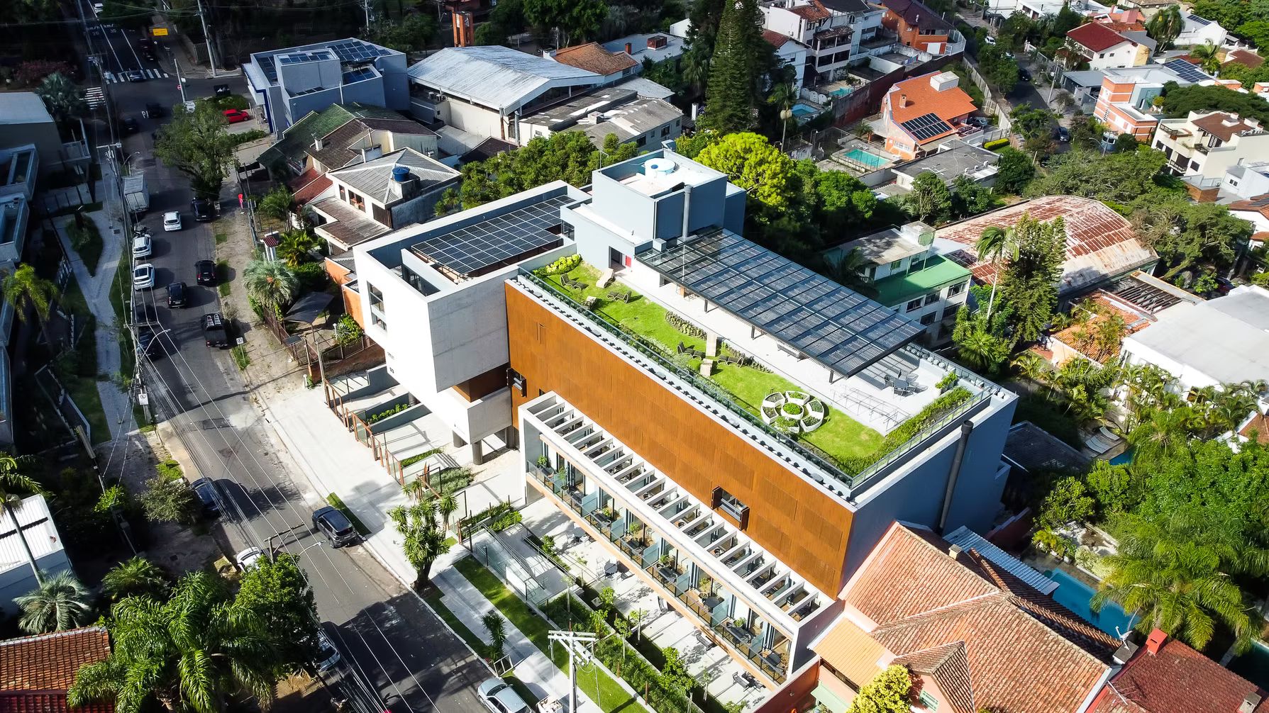  - Apartamento à venda em Porto Alegre, Três Figueiras, com 1 quarto, 21,02m²